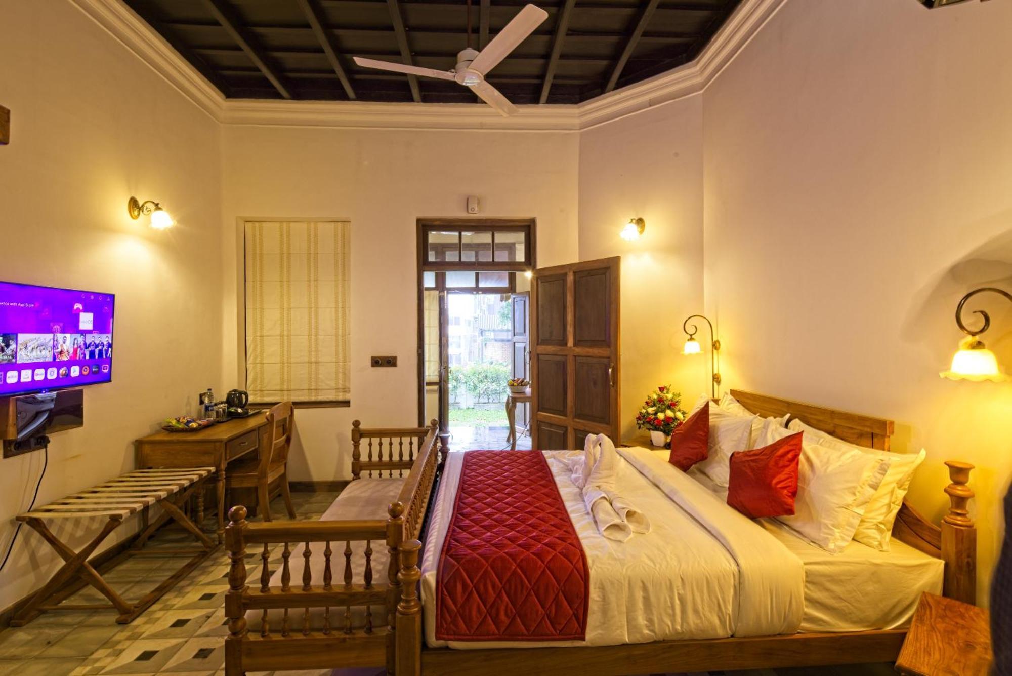 Amritha Heritage Thiruvananthapuram Exterior photo